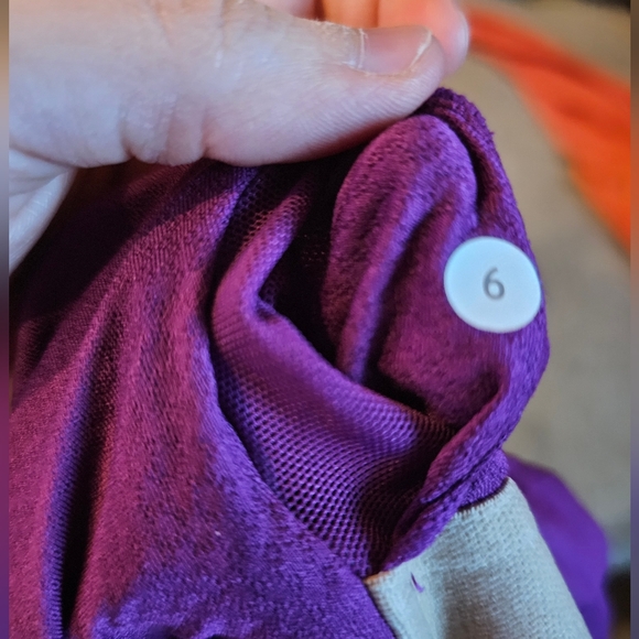 Lululemon tank top - Picture 4 of 4